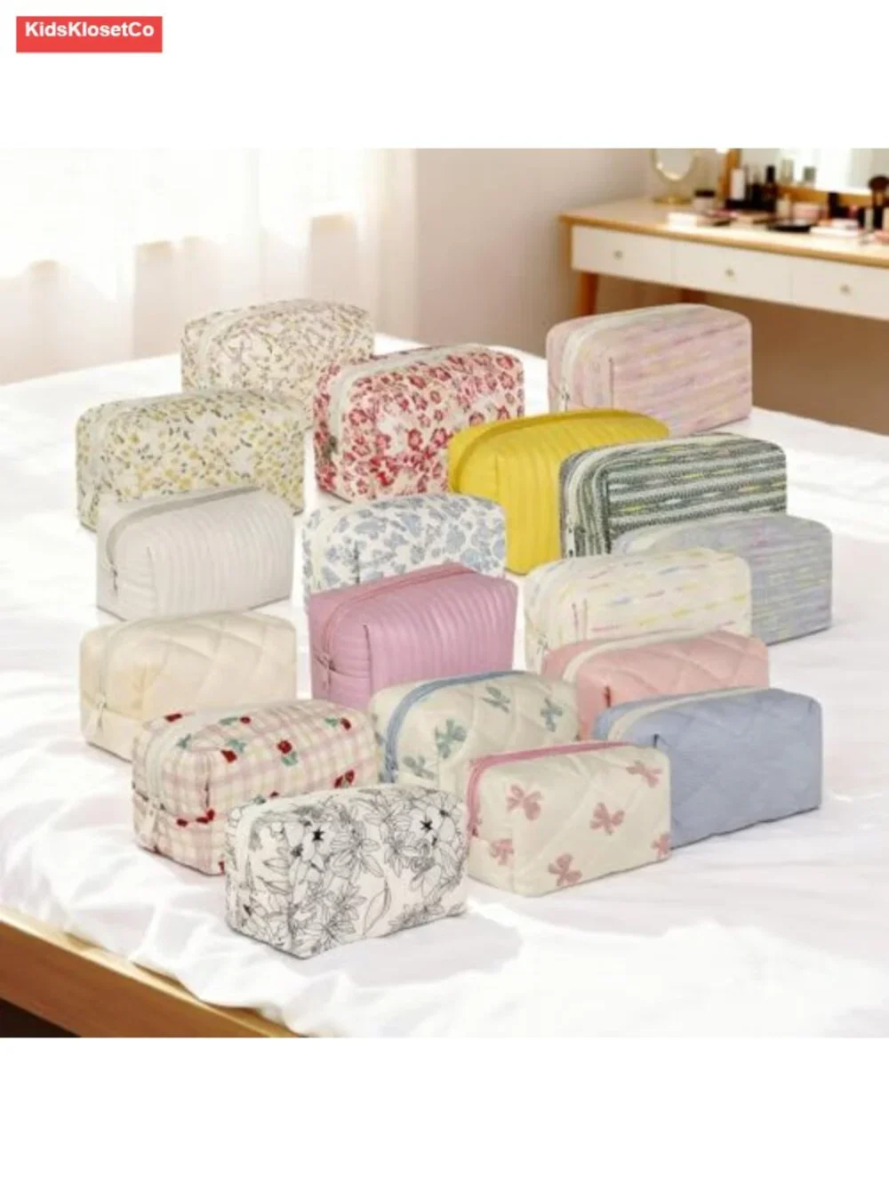 Quilted Cotton Travel Makeup Bag with Floral Design, Zipper Cosmetic Pouch,